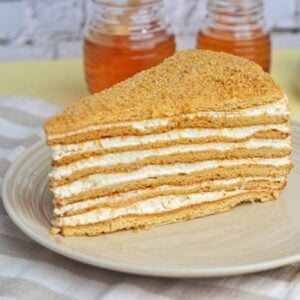 Best Russian honey cake near you |Hive Honey Cake| Now in India